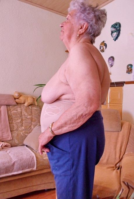 very old granny erotic archive