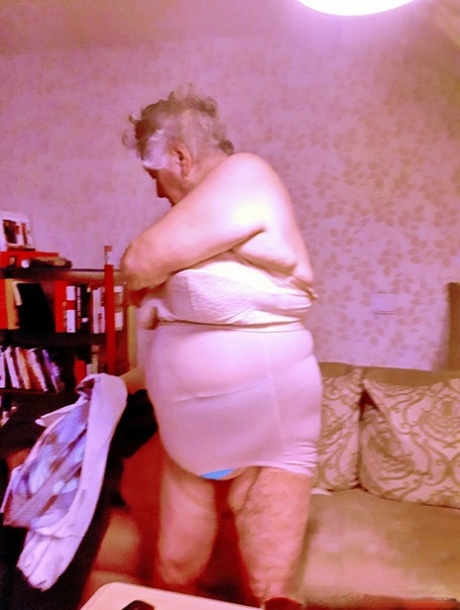 gammel tyk bedstemor sex af høj kvalitet arkiv