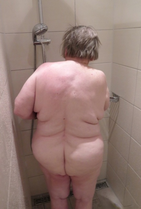 vovó de bunda grande alta qualidade melhor foto