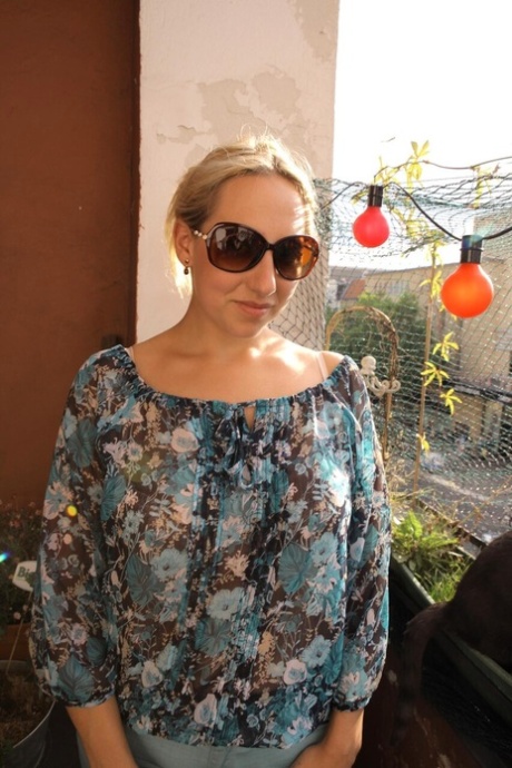 dicke Blondine schöne exklusive bild