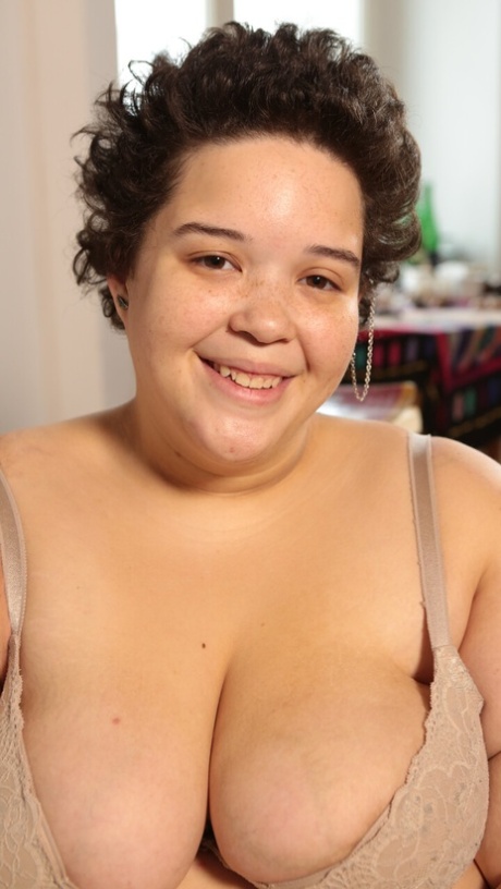 latina de talla grande porno hd galerías