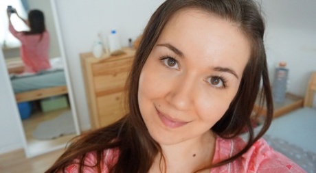 faccia paffuta erotico gratuito immagini