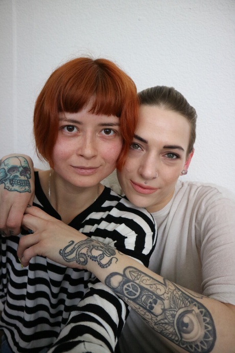 ruda z tatuażem nagi hd kino