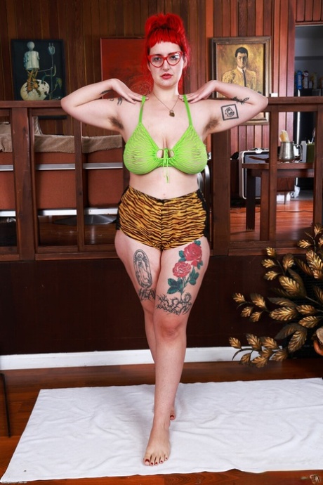 pale redhead beautiful nude pics