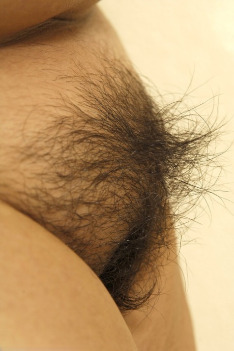 curvy latina milf free naked gallery