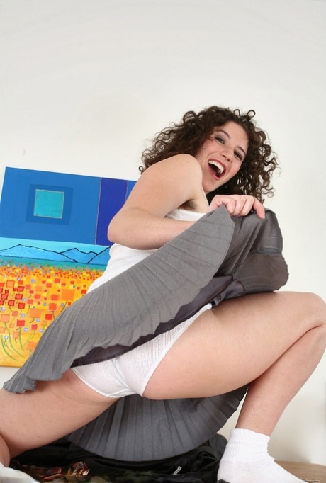 pod sukni zadek vysoce kvalitní porno fotografie