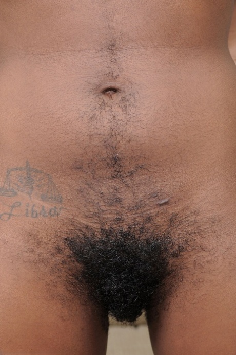 baisers lesbiens nus parfaits photo