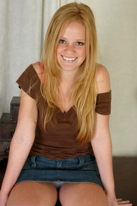 blond kjol vuxen xxx samling