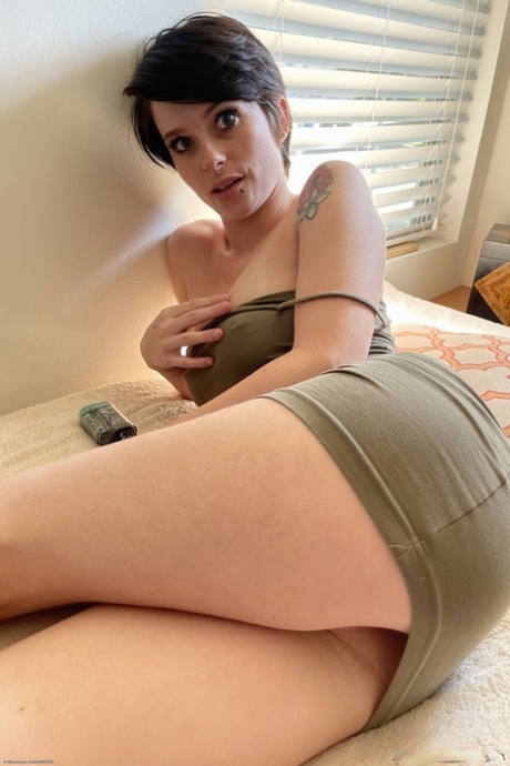 可爱的金发女郎 性感裸體 影像