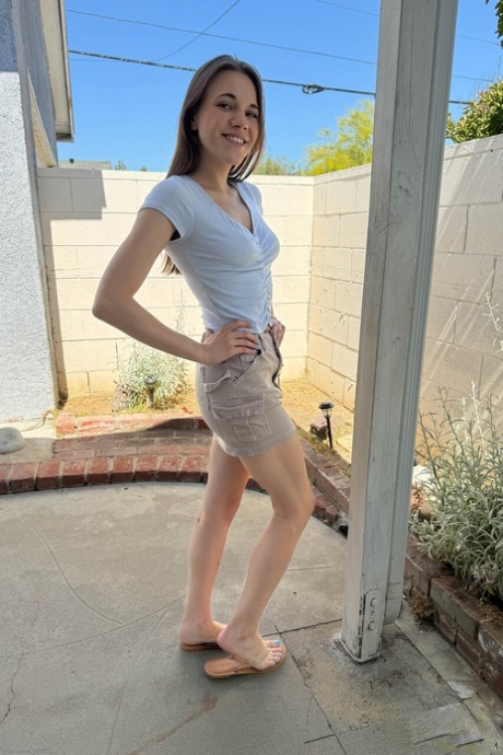 amateur girlfriend free naked picture