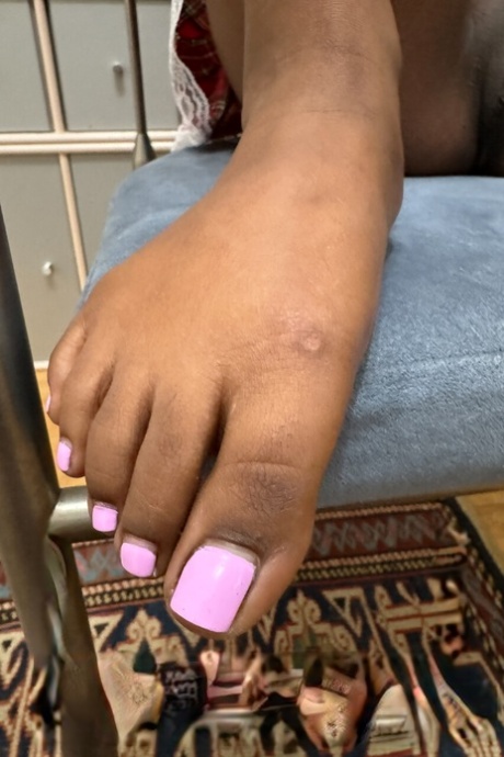 pieds en ébène érotique de haute qualité des photos