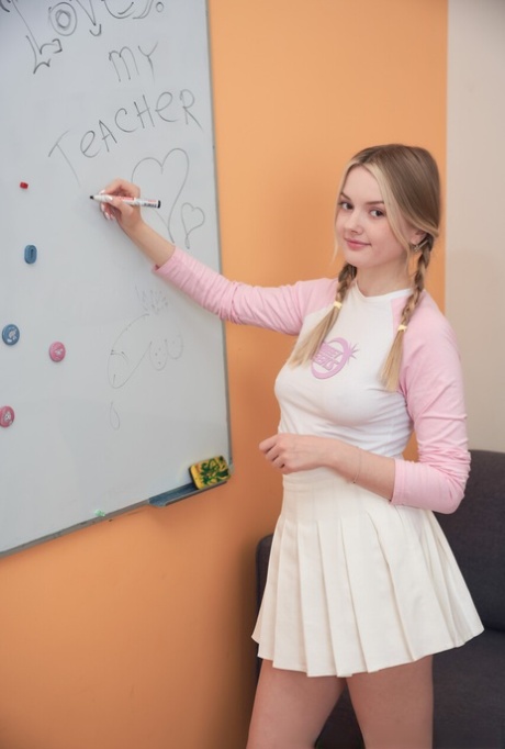 krásný kouření pěkně pornografické sbírka