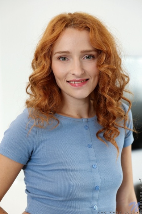 ruiva pálida linda galerias