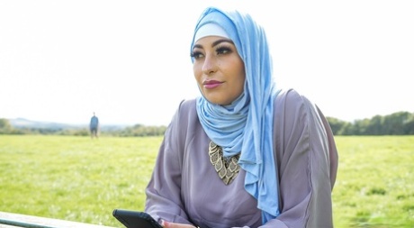 hijab warm gratis archief
