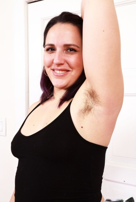 hairy mature bbw free nude gallery