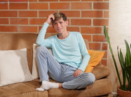 cute gay sexy gallery