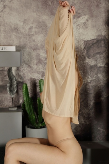 beautiful blonde hot naked pic
