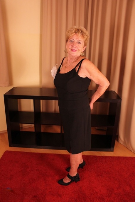 nonna eccitata xxx caldo galleria