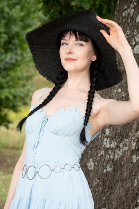 brunette blå øjne kunst perfekt Foto