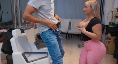 bbw peitos enormes hd grátis foto