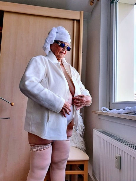 nasty granny sexy nude img