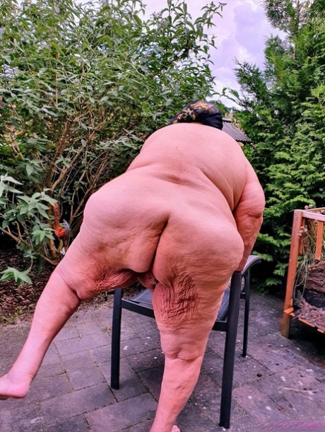 abuela vieja desnudo libre galería