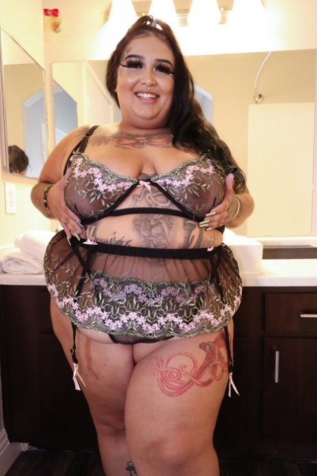 gros seins adulte érotique collection