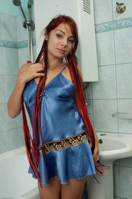 asijská přítelkyně pěkně pornografické fotky