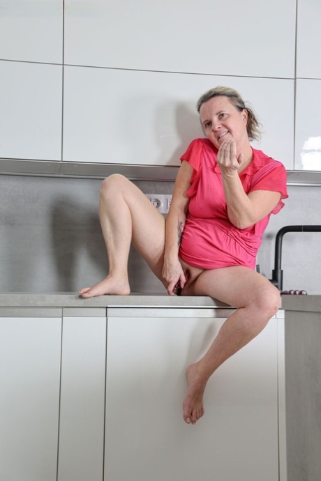 brune mature art sexy images
