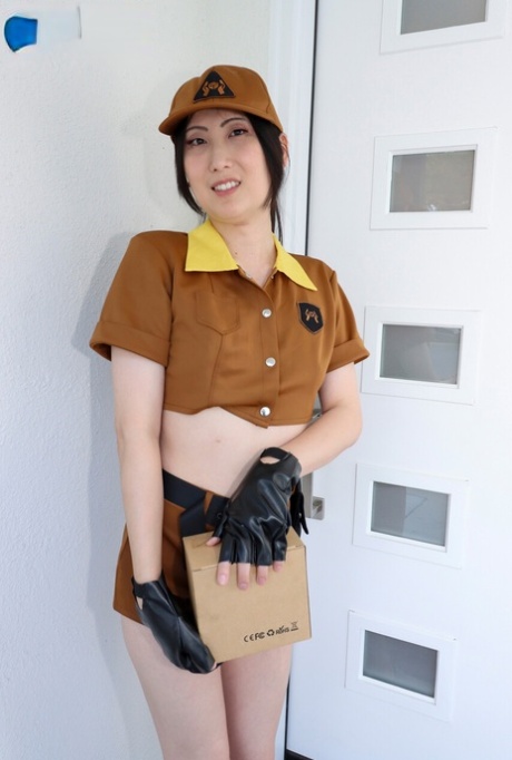 shemale uniform hd perfekt arkiv