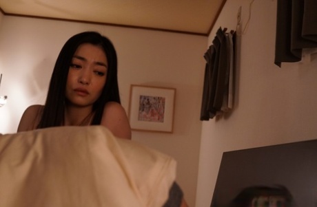 asiatische Ehefrau heiße beste foto