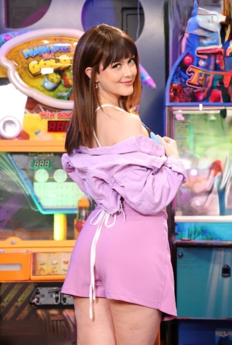 小柄なお尻 アートxxx 写真