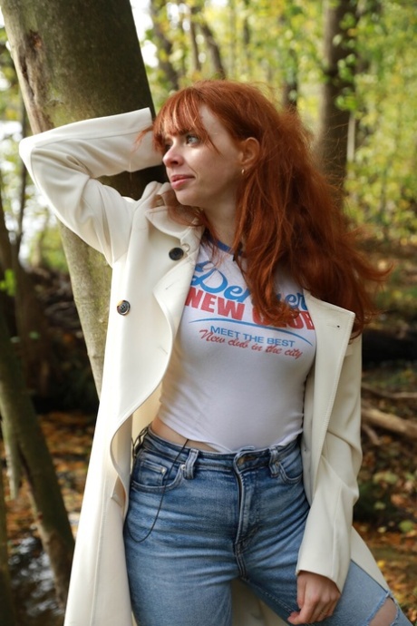 on female free nude archive