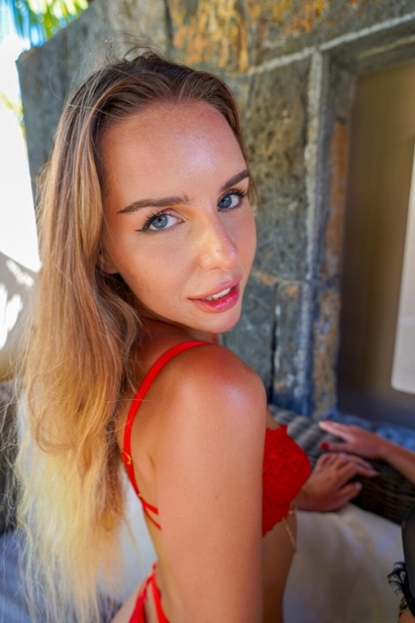 clitoride eretto sesso hd img