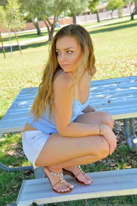 adolescente italiana xxx linda fotos