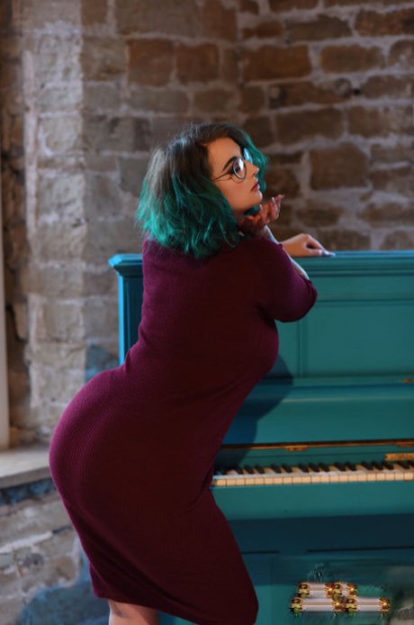 šaty s plnoštíhlými ženami porno xxx sbírka