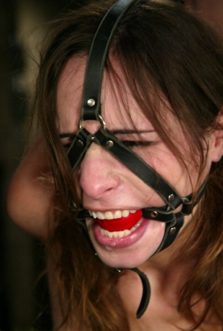 青少年 BDSM 免費性愛 圖片