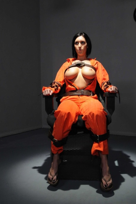prison art nude picture