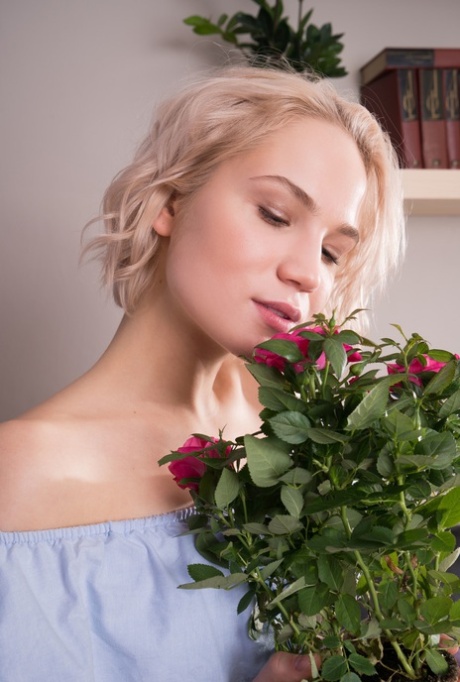 Lilly Mai art actress pic