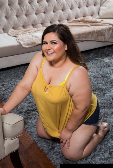 sólo s velkými prsy volný sex galerie